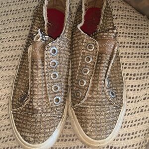 Blowfish Malibu for kids size 6